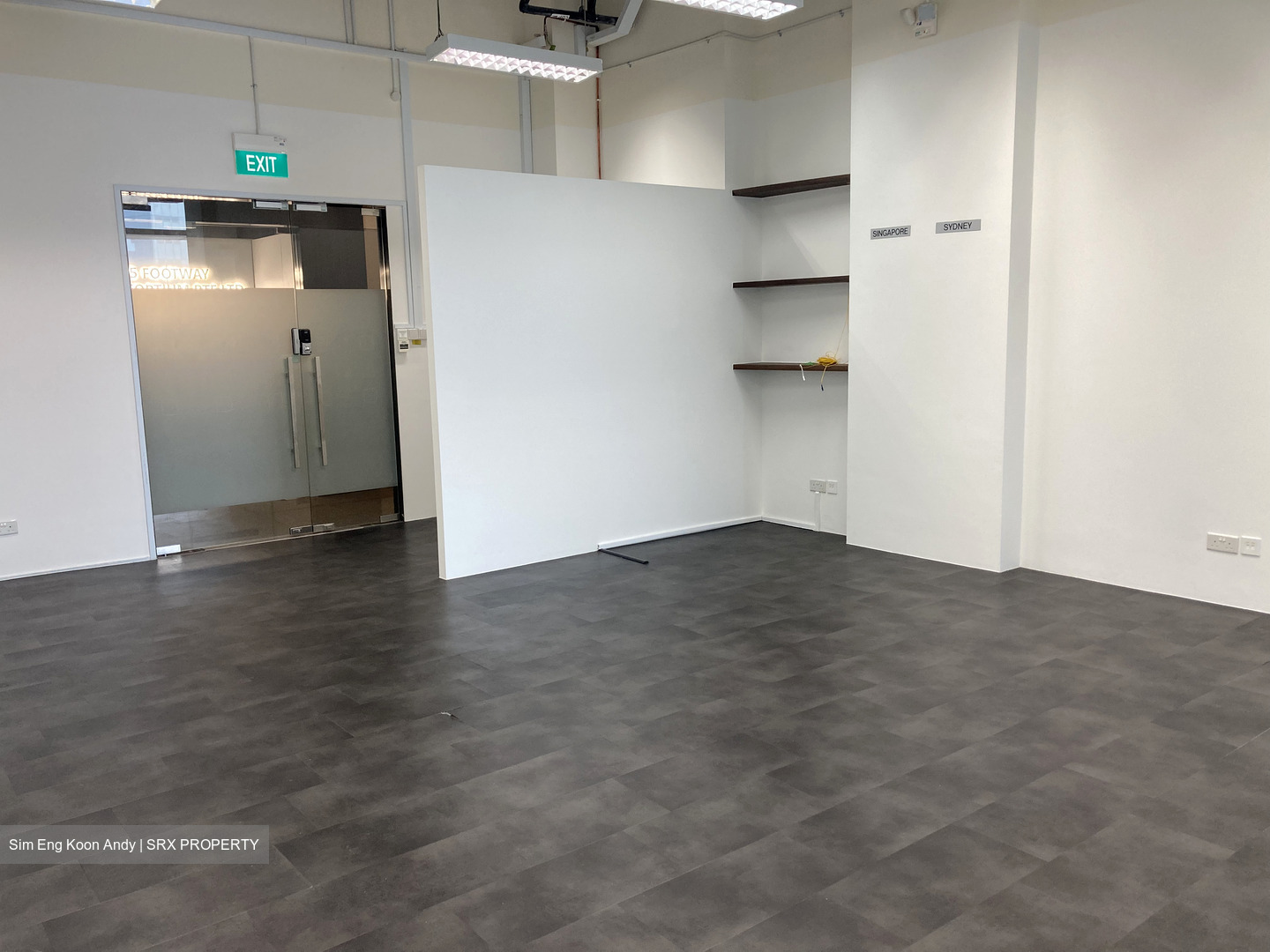 Sbf Center (D1), Office #597147931